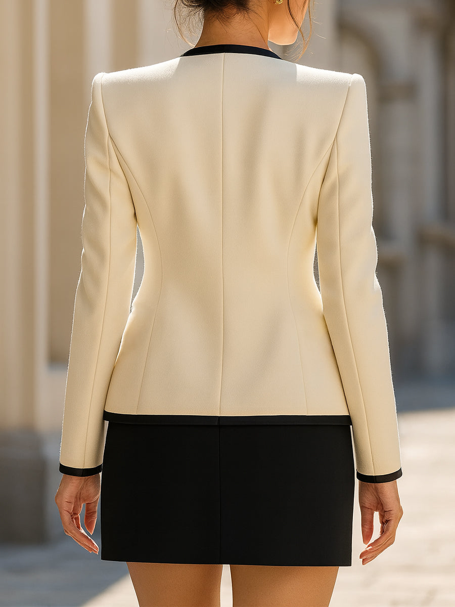 Tre-delt sæt med kontrastkant og guldknapper blazer sæt