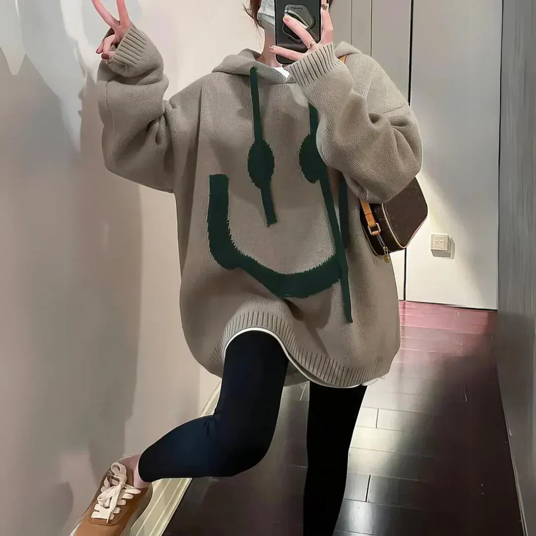 Ailany Oversize Hoodie Sweatshirt til kvinder – Blødt striktrøje med legende smiley-print og afslappet pasform
