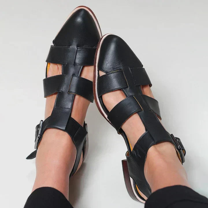 VEVET FLADE SANDALER