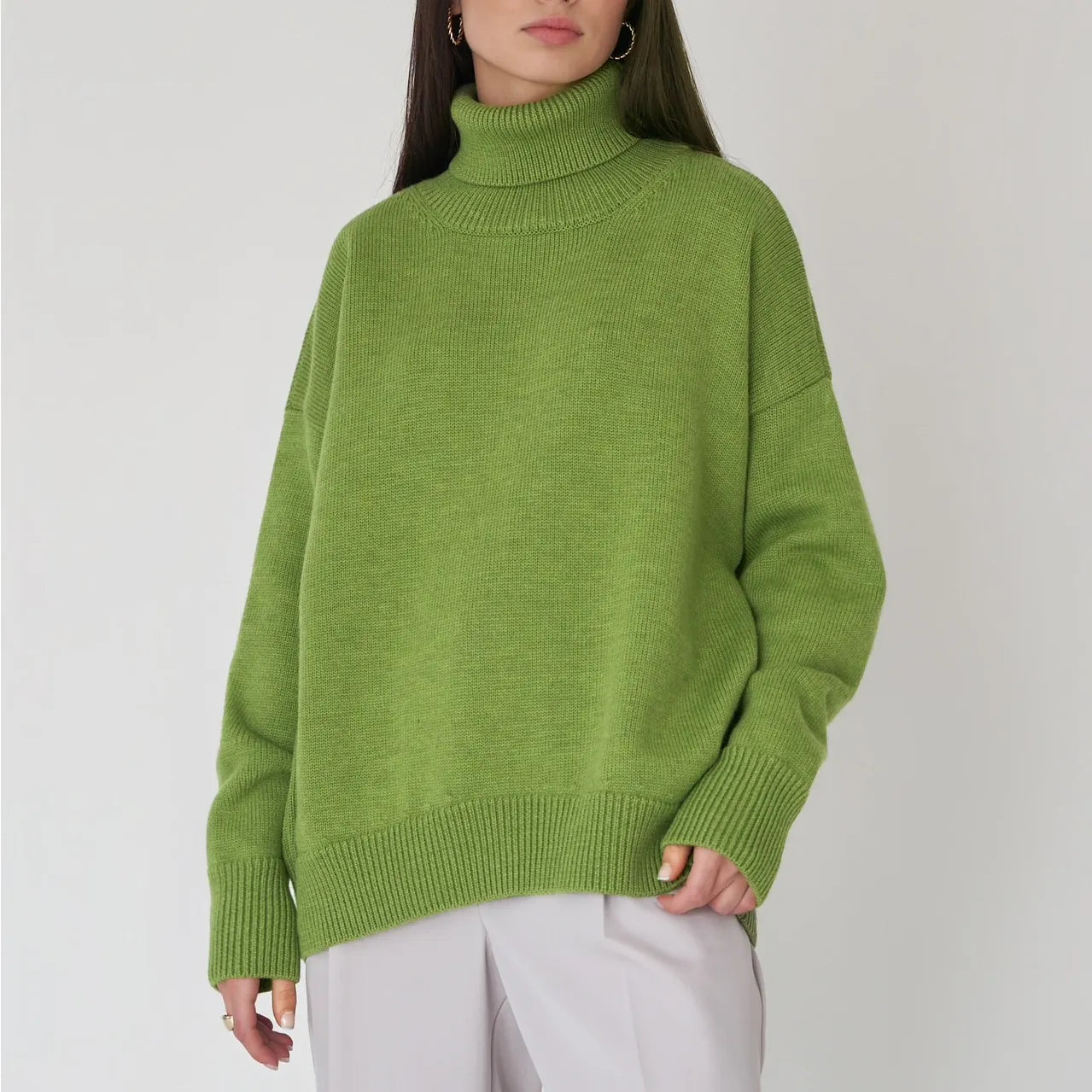 Elise Oversized Turtleneck Sweater til kvinder – Blød og varm striktrøje med tidløst design