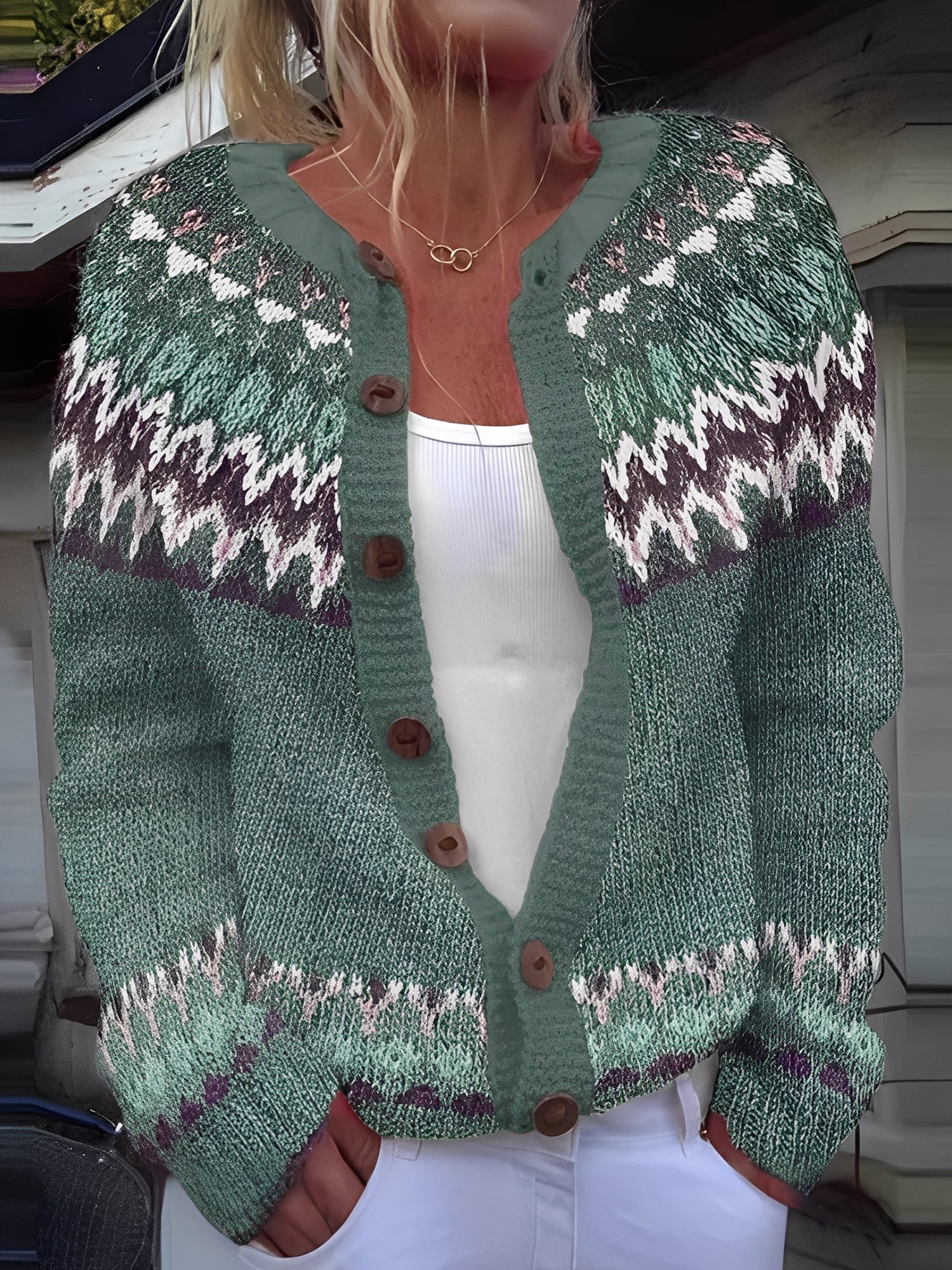 Ember – Kvinders Knappet Cardigan – Let og Blød Strik med Klassisk og Elegant Design