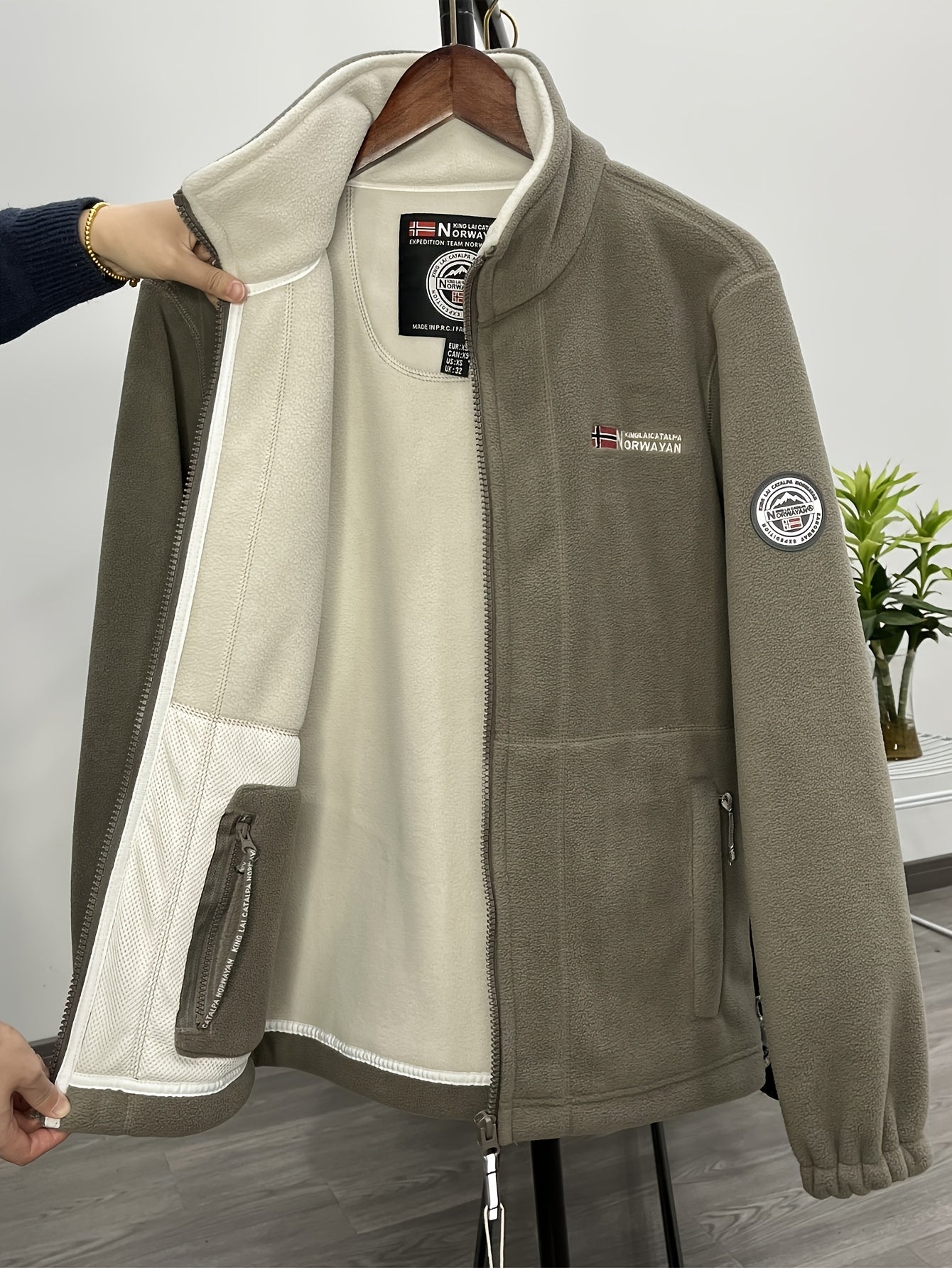 Julius Veste Polaire Outdoor Mand – Blød, Varm & Let med Beskyttende Krave