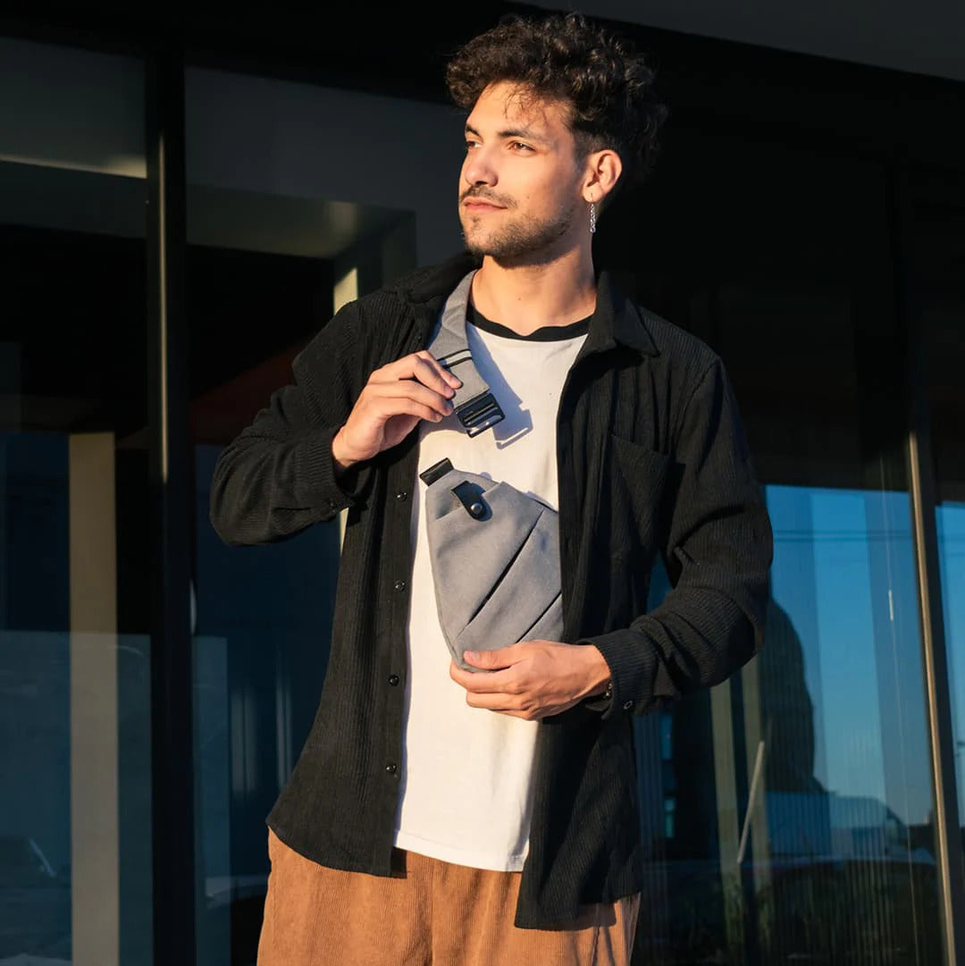 CrossCarry Brysttaske | Den perfekte balance mellem funktion og mode-zarada.dk