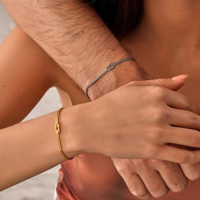 Amour | Minimalistisk armbånd kærlighedsknude