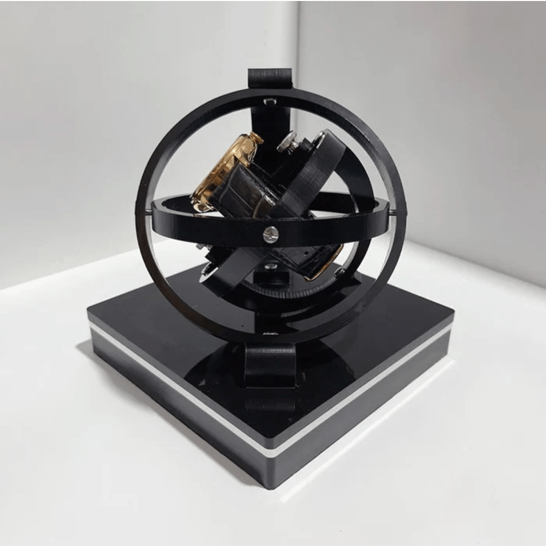 Automatisk Uropruller til Luksusure med Stilfuldt Design