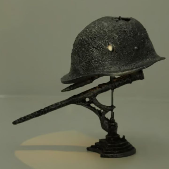 Bordlampe i Vintage Stål Hjelm Design