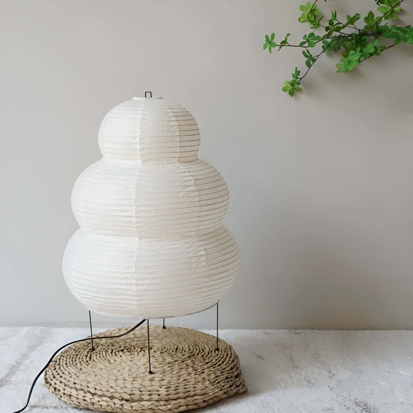 Bordlampe i minimalistisk design
