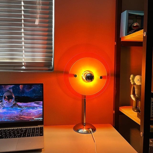 Bordlampe med Solnedgangsprojektion