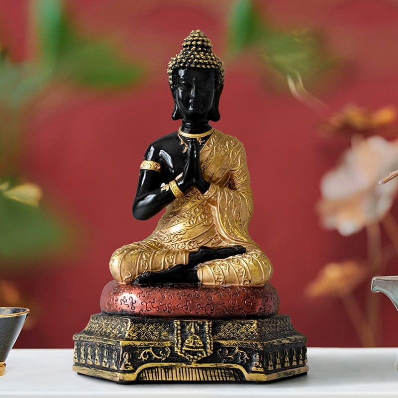 Buddha Statue Mediterende Design