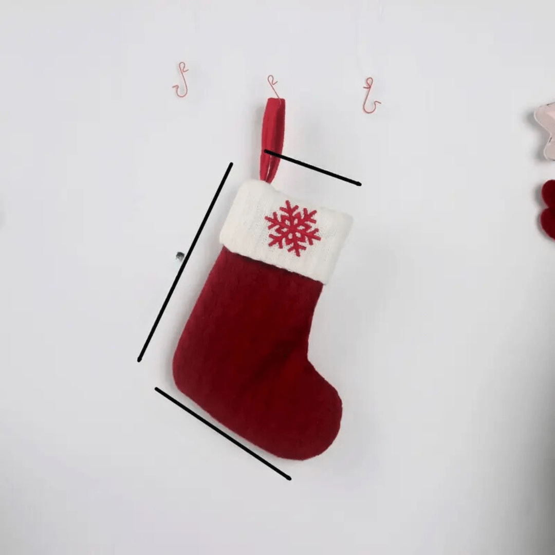 Julstrumpa med initial – personlig julstrumpa för juldekoration
