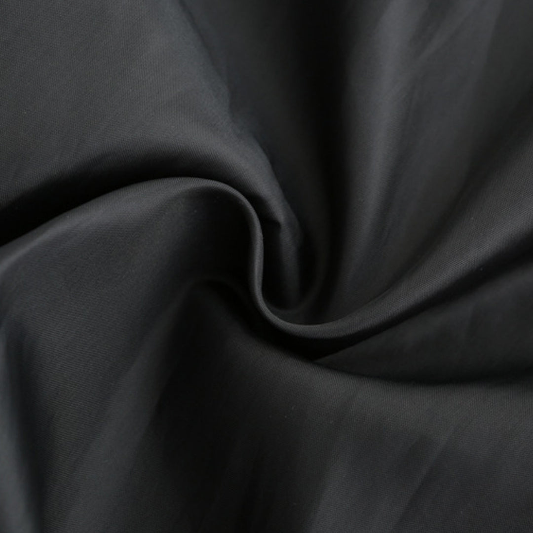 Janiyah Kvinders Læderjakke – Chic Ståkrave, Lynlåse & Elegant Moderne Stil