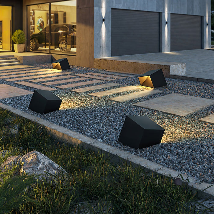 GlowCube – Moderne Solar Havelampe til stilfuld udendørsbelysning