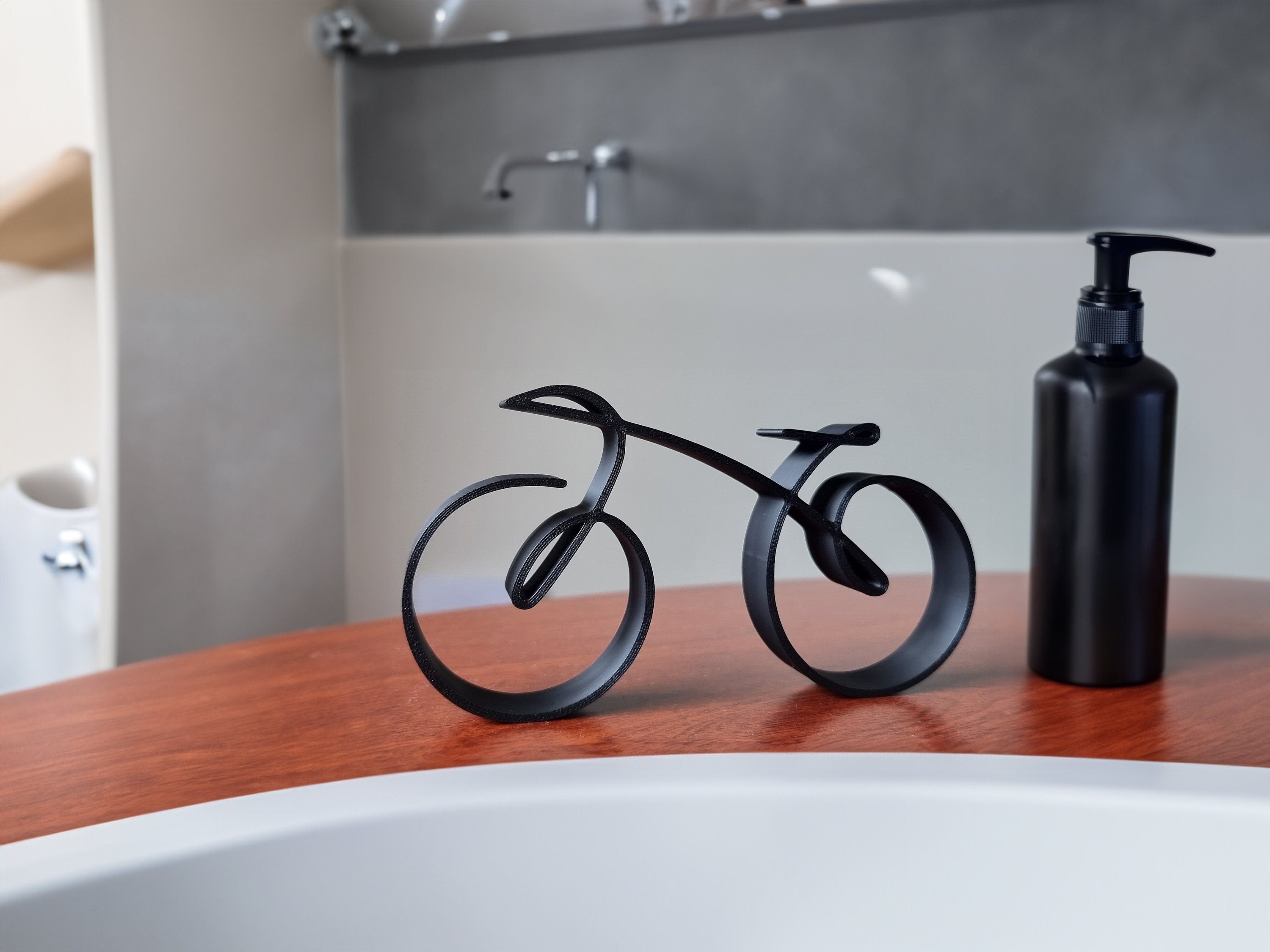 Cykelskulptur i Wireframe Stil