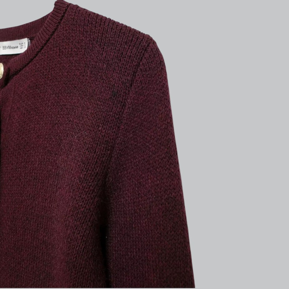 Kvinders Cardigan Med Guld Knapper Stilfuld Design