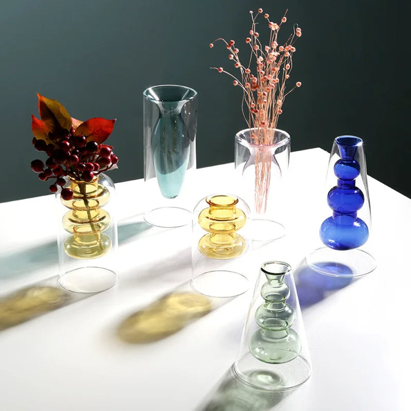 Farverig Glasvase i Skandinavisk Design