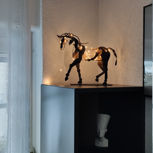 Håndlavet Metal Hestefigur Dekorativ Kunst