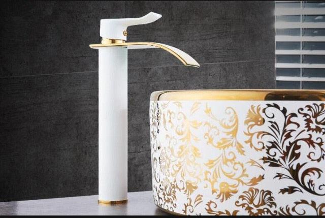 Håndvaskarmatur Vandfaldsdesign