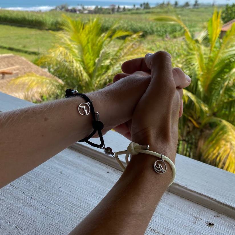 Amore armbånd | magnetisk armbånd til par-zarada.dk
