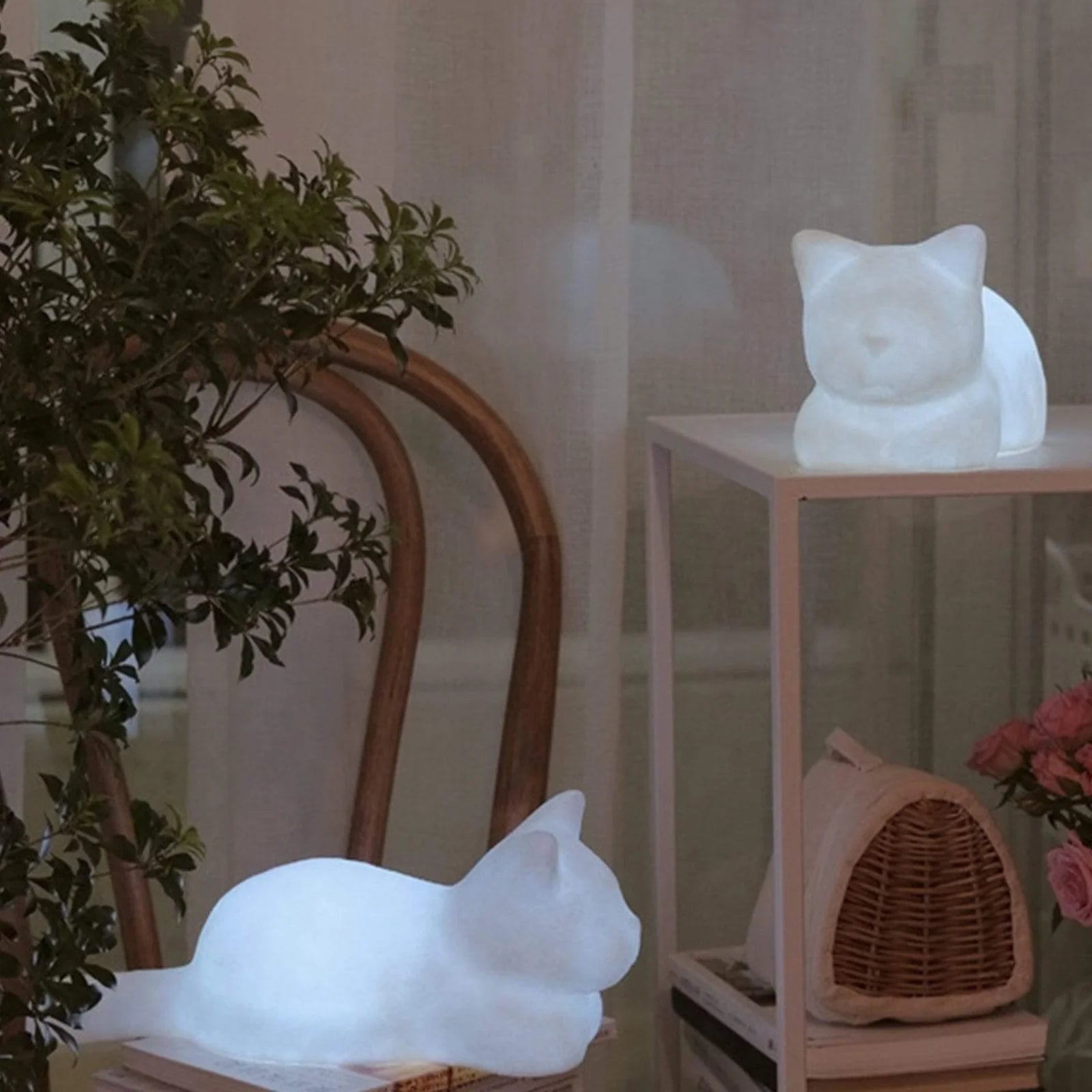 Kattens Natlys PurrLamp Drømmende Design