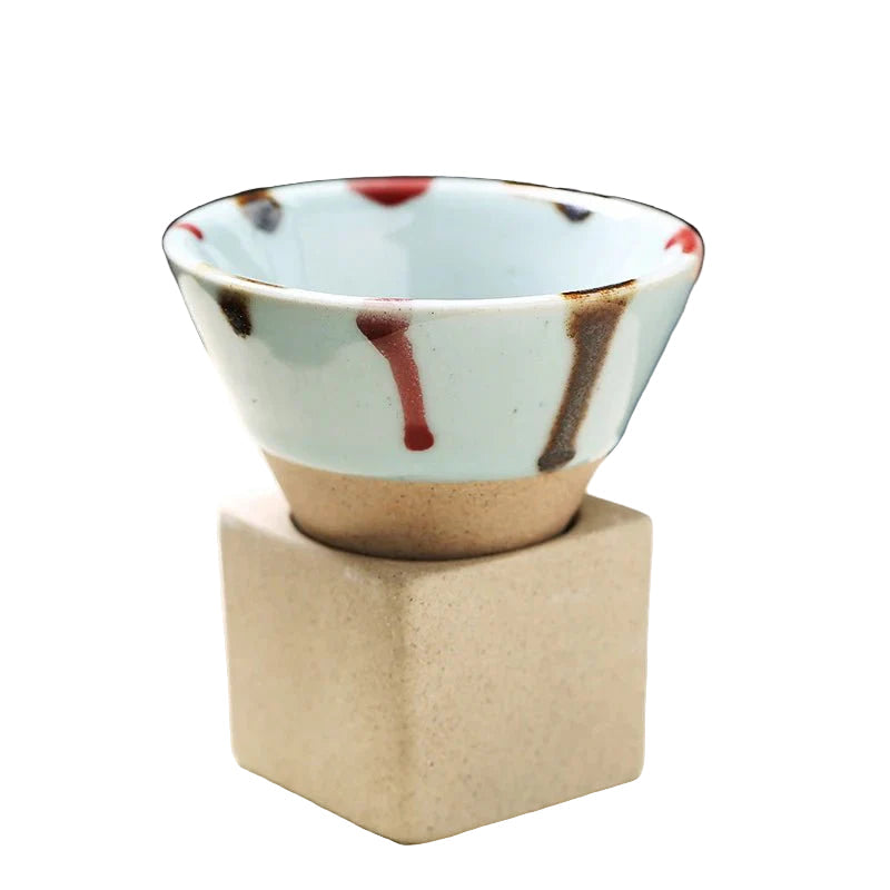 Kegleformet Kaffekrus Kunstnerisk Design