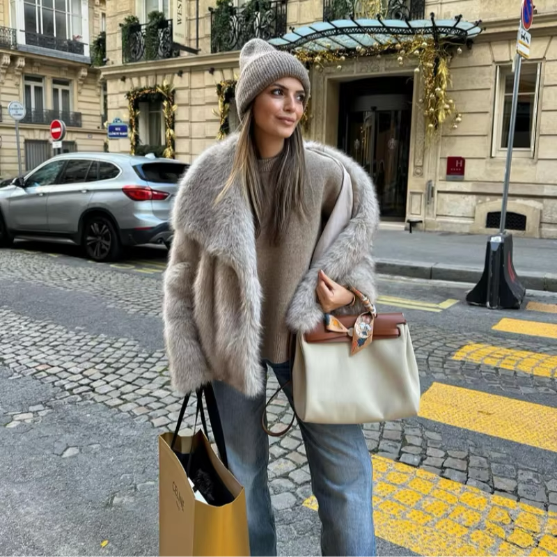 Liliana Manteau Luxe Kvinde – Ultra-Blød Faux Fur Frakke med Elegant Stil til Vinter
