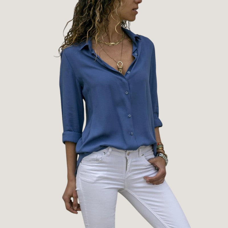Kvinders Bluse i Chiffon med V-hals og Knapper