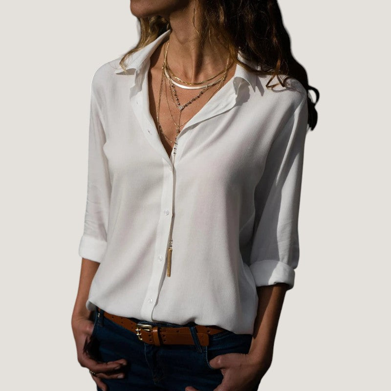 Kvinders Bluse i Chiffon med V-hals og Knapper