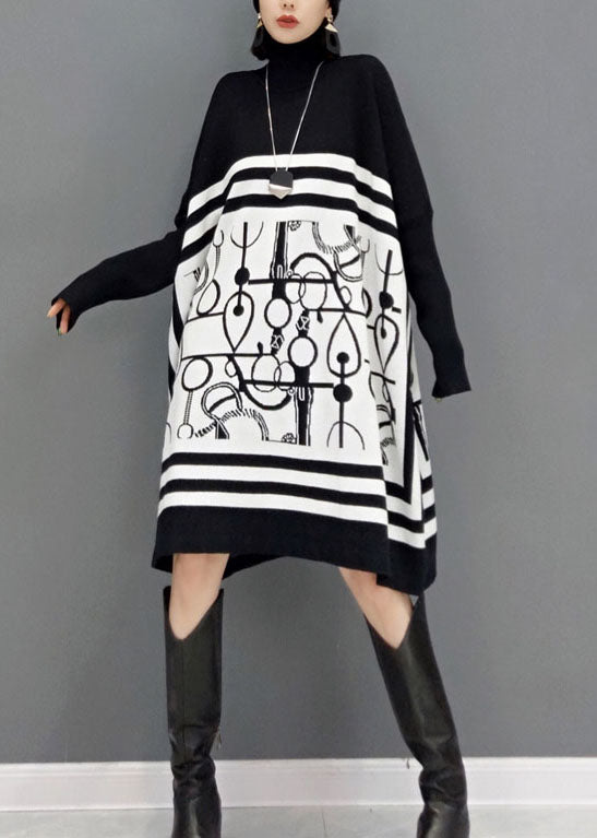 Kvinders Lange Kjole med Turtle Neck og Print