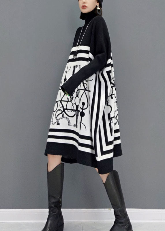 Kvinders Lange Kjole med Turtle Neck og Print