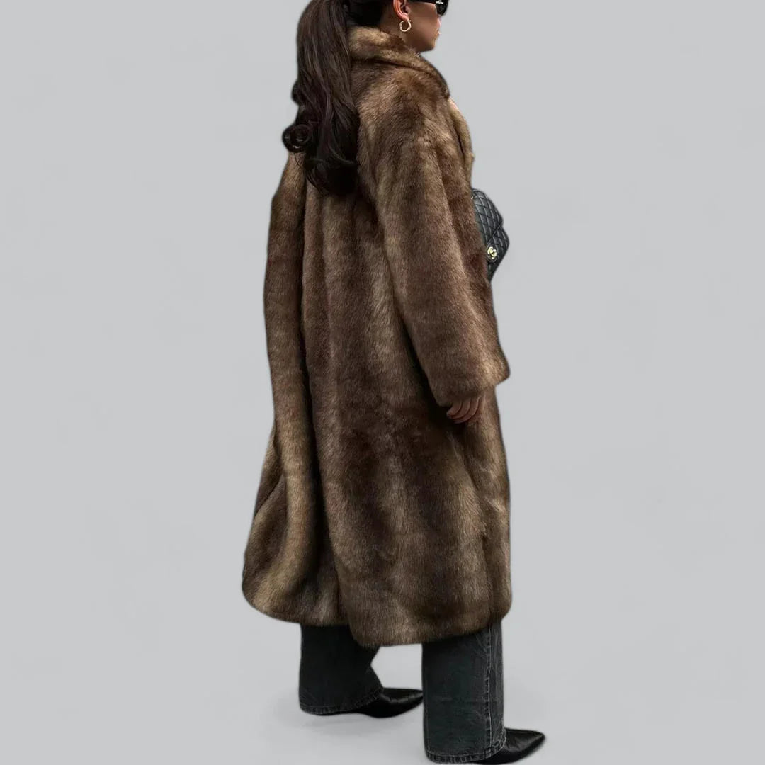 Kvinders Lange Trenchcoat i Stilfuldt Design