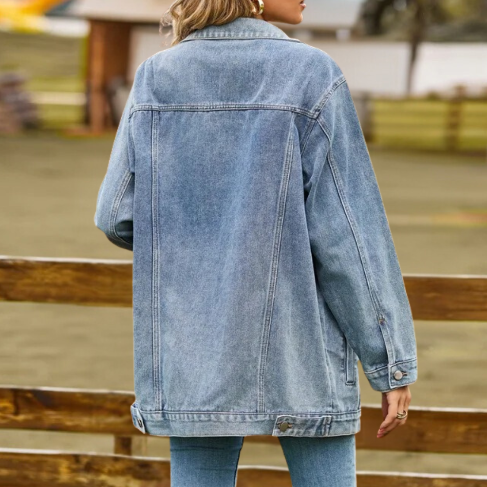 Kvinders Oversize Retrojakke med Klassisk Design