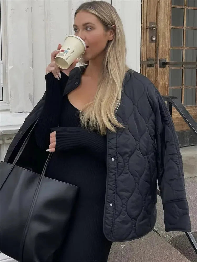 Kvinders Oversized Quiltet Jakke til Efterår og Vinter