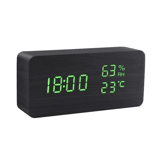 LED Vækkeur i Træ med Digital Display og Snooze-Funktion