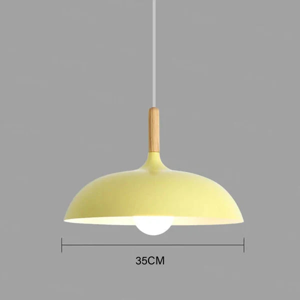 Loftslampe i Skandinavisk Design