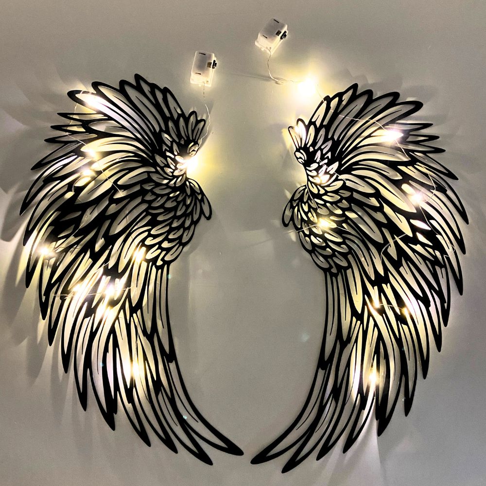 LumiWings – Elegant belyst englevinge-vægkunst med indviklede fjerdetaljer