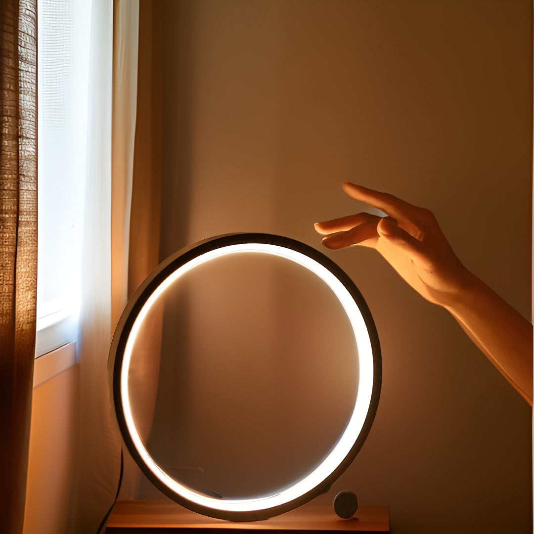 Minimalistisk Bordlampe Dæmpbar
