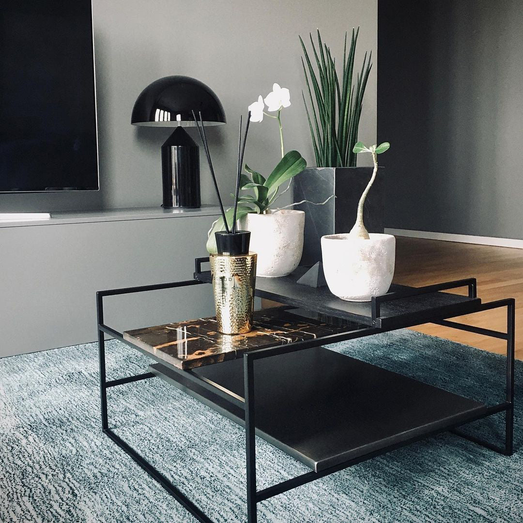 Minimalistisk Bordlampe med Geometrisk Design til Indretning