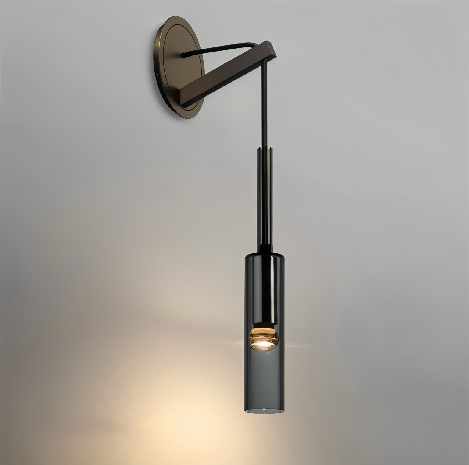 Minimalistisk Væglampe med Røget Glas