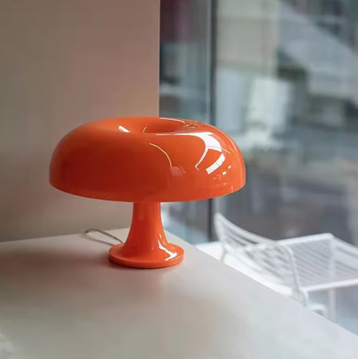 Moderne Bordlampe til Soveværelse og Stue Minimalistisk Design