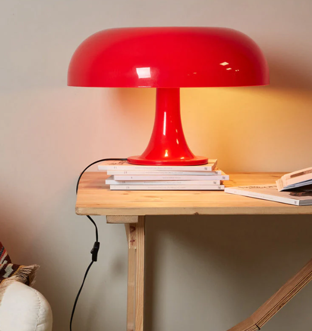 Moderne Bordlampe til Soveværelse og Stue Minimalistisk Design