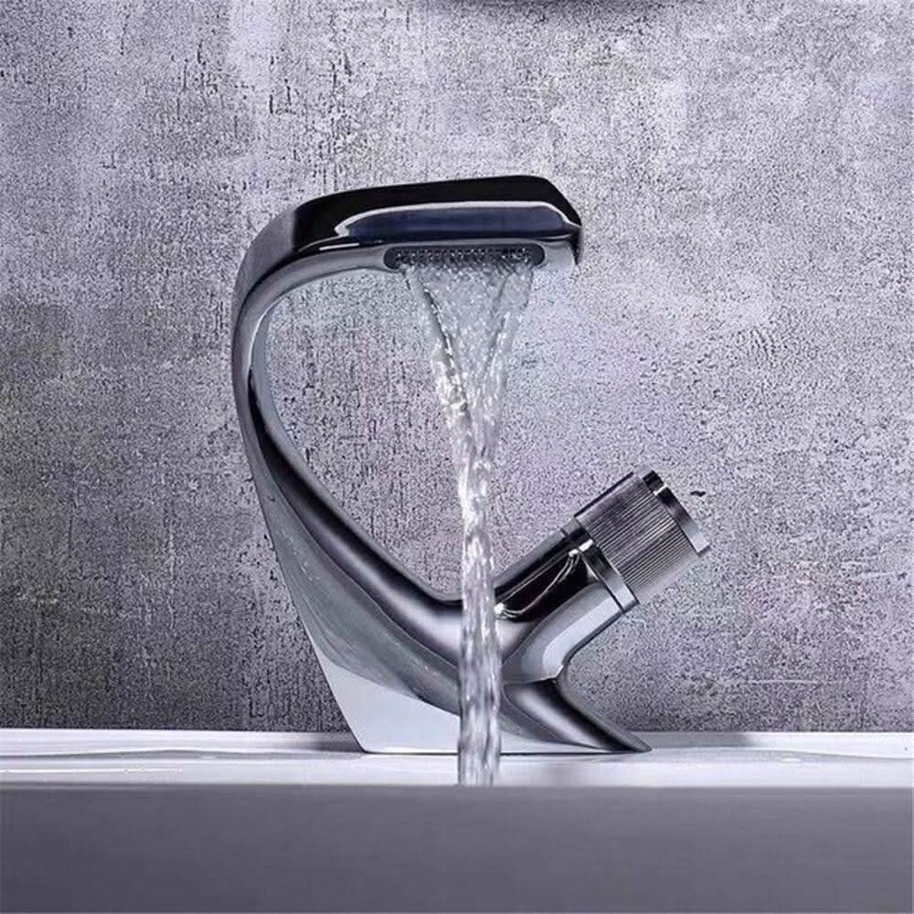 Moderne Håndvaskarmatur med Vandfaldsdesign