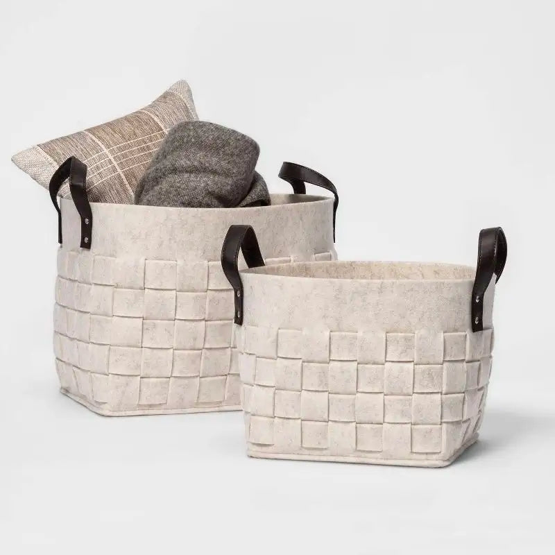 Moderne Opbevaringskurve i Minimalistisk Stil