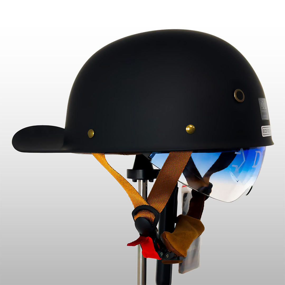 Motorcykelhjelm i Baseballkasket Look
