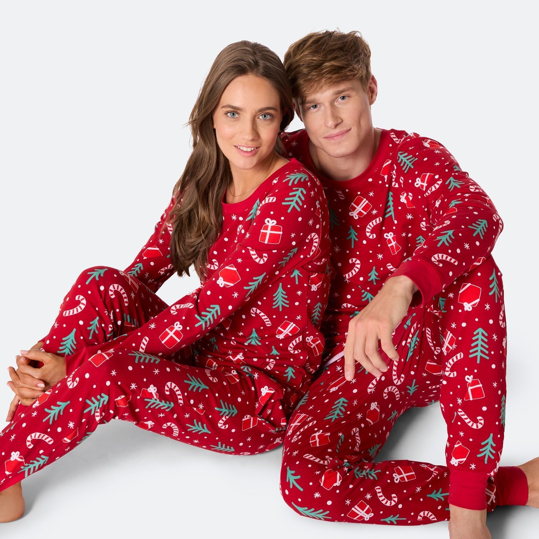 RedJolly | Dame Rød Julemønster Pyjamasæt til Festlig Komfort