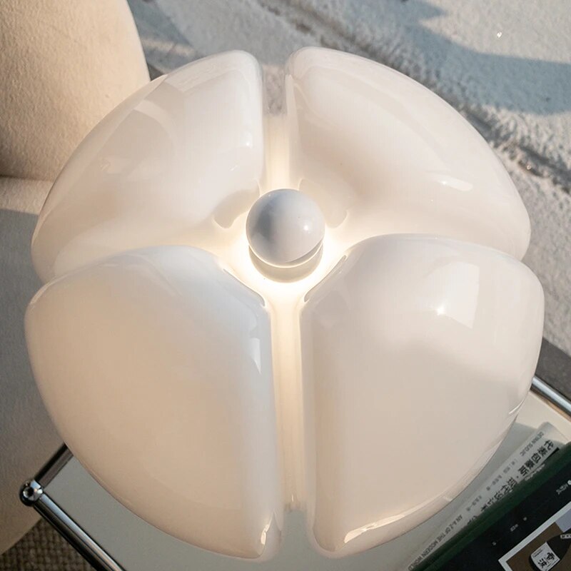 Bordlampe Blomst – Elegant