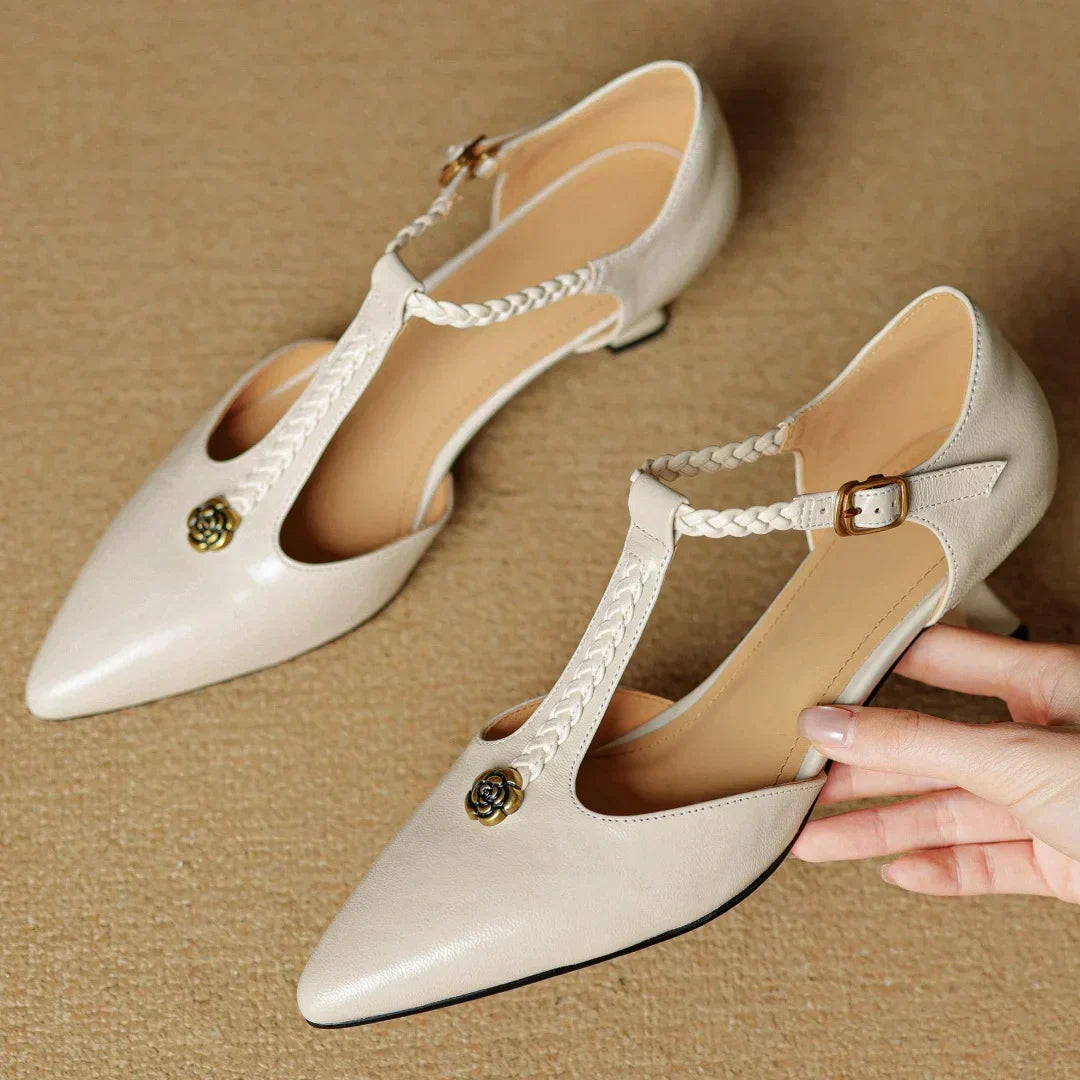 Annie | Talvanna Sandaler