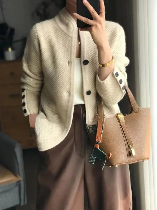 Lucille Cardigan Kvinde – Blød Cashmere Knappet Sweater & Elegant Klassisk Snit