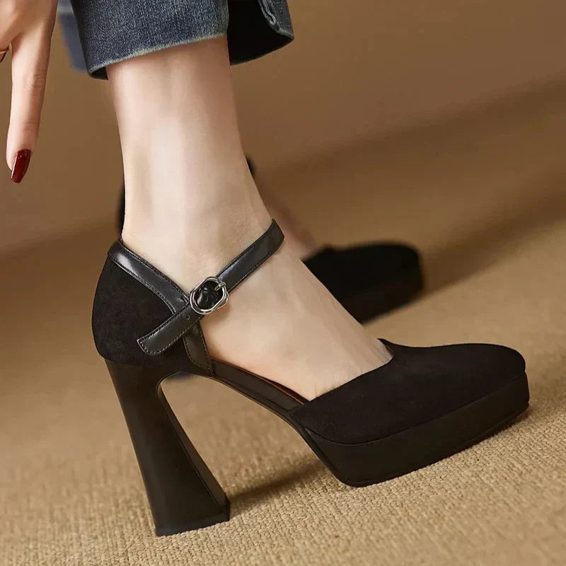 Annie | Celeste Elegante Pumps