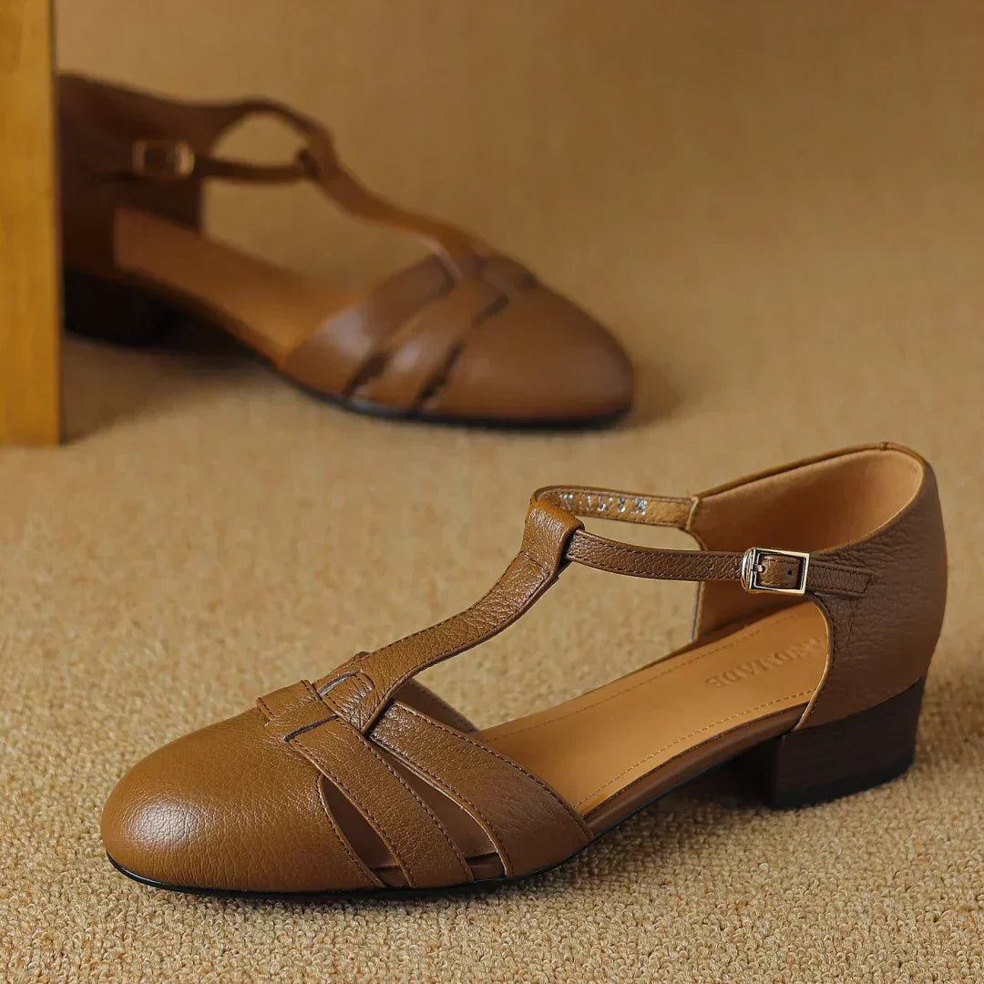 Annie | T-Bar Flade