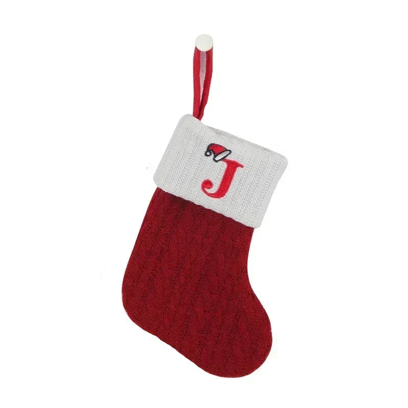 Julstrumpa med initial – personlig julstrumpa för juldekoration